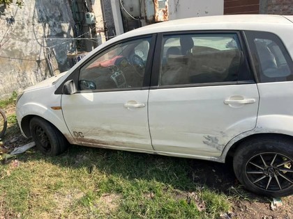 Ford Figo Petrol Titanium Second-hand 2010 Ford Figo Petrol Titanium for sale in Amritsar