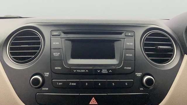 Second-hand 2015 Hyundai Grand i10 Sportz for sale in Kochi-22