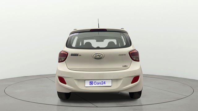 Second-hand 2015 Hyundai Grand i10 Sportz for sale in Kochi-3