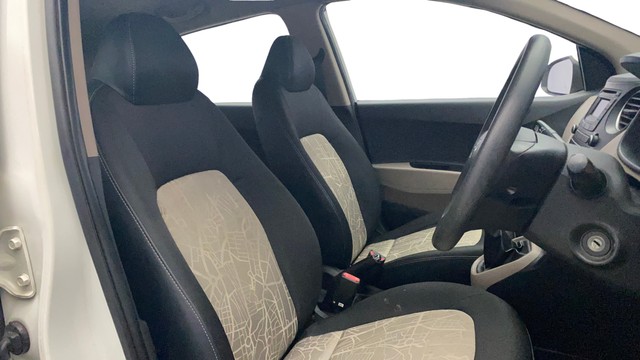 Second-hand 2015 Hyundai Grand i10 Sportz for sale in Kochi-15