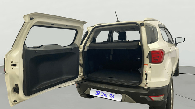 Second-hand 2017 Ford Ecosport 1.5 Petrol Titanium Plus AT BSIV for sale in Kochi-9