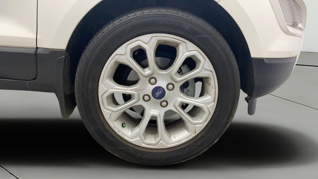 Second-hand 2017 Ford Ecosport 1.5 Petrol Titanium Plus AT BSIV for sale in Kochi-27