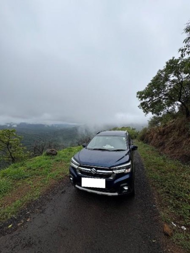 Second-hand 2022 Maruti Suzuki XL6 Zeta for sale in Thane-1