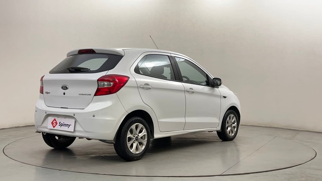 Second-hand 2017 Ford Figo Titanium AT 2019-2020 for sale in Bangalore-3