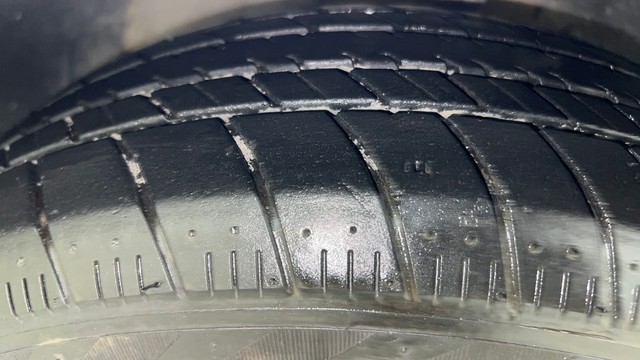 Second-hand 2017 Ford Figo Titanium AT 2019-2020 for sale in Bangalore-37