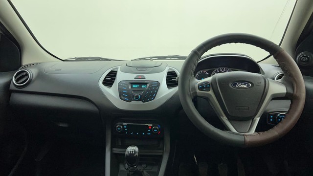 Second-hand 2017 Ford Figo Titanium AT 2019-2020 for sale in Bangalore-11