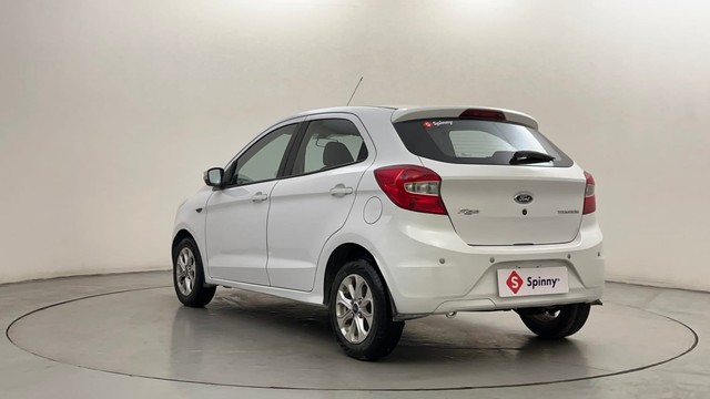 Second-hand 2017 Ford Figo Titanium AT 2019-2020 for sale in Bangalore-5