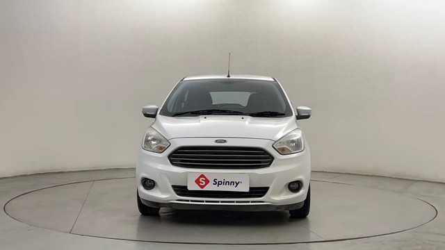 Second-hand 2017 Ford Figo Titanium AT 2019-2020 for sale in Bangalore-7