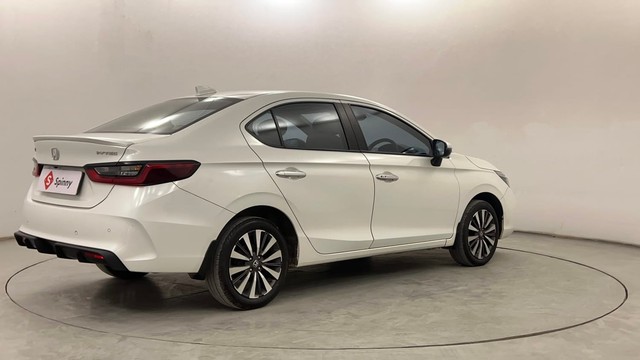 Second-hand 2023 Honda City ZX MT for sale in Pune-3