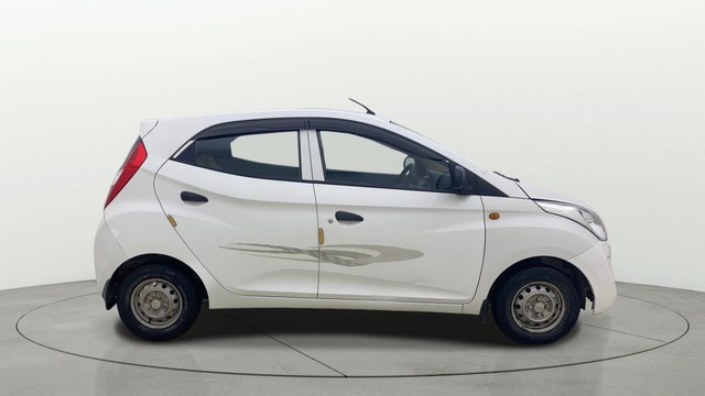 Second-hand 2016 Hyundai EON Era Plus for sale in Ahmedabad-1