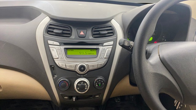 Second-hand 2016 Hyundai EON Era Plus for sale in Ahmedabad-22