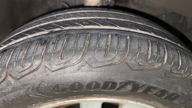 Second-hand 2013 Honda Brio VX AT for sale in Mumbai-39