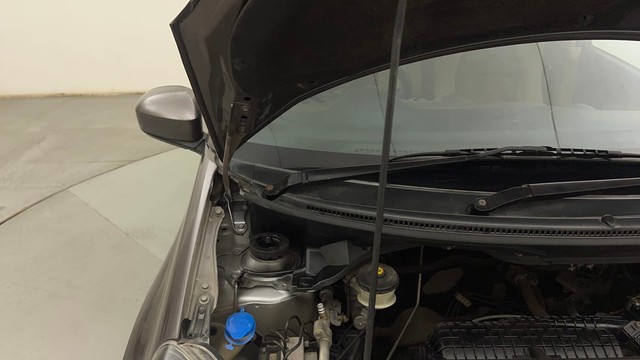 Second-hand 2013 Honda Brio VX AT for sale in Mumbai-31