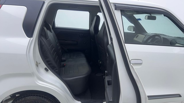 Second-hand 2023 Maruti Wagon R LXI CNG for sale in Ghaziabad-27