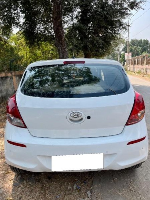 Second-hand 2012 Hyundai i20 1.4 CRDi Magna for sale in Bharuch-1