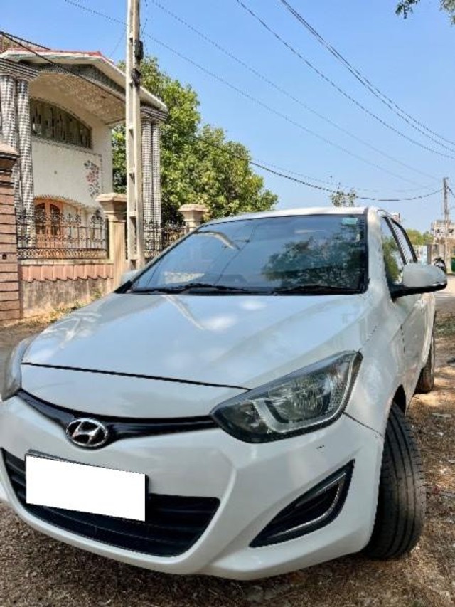 Second-hand 2012 Hyundai i20 1.4 CRDi Magna for sale in Bharuch-5