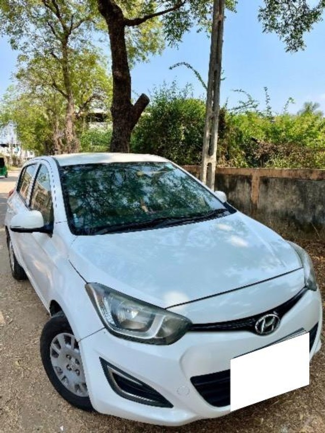 Second-hand 2012 Hyundai i20 1.4 CRDi Magna for sale in Bharuch-9