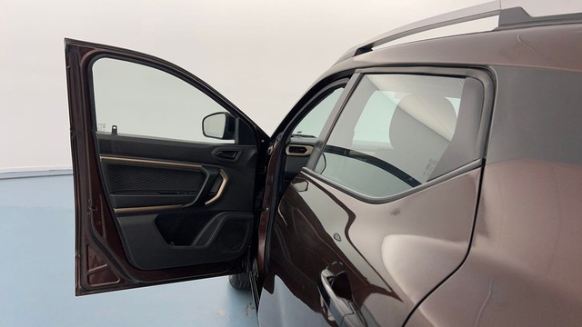 Second-hand 2022 Renault Kiger RXT for sale in Lucknow-37