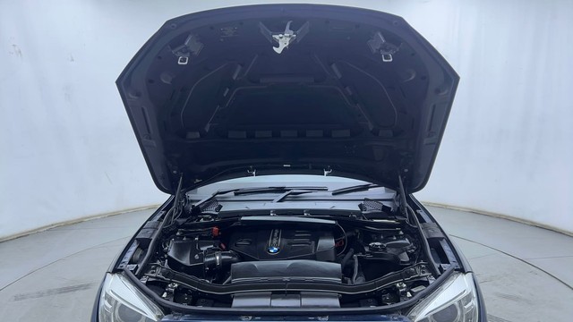 Second-hand 2014 BMW X1 sDrive20d for sale in Hyderabad-8