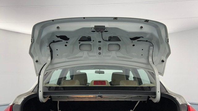 Second-hand 2016 Maruti Swift Dzire VXI for sale in Lucknow-31