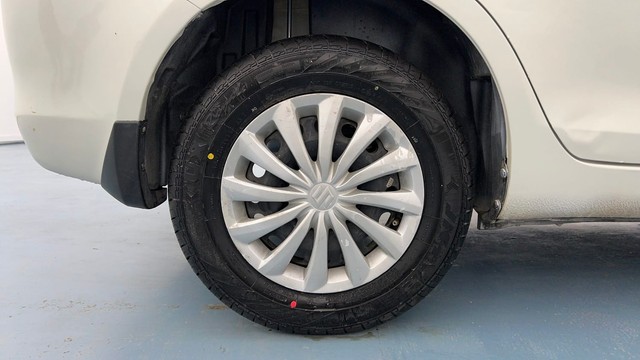 Second-hand 2016 Maruti Swift Dzire VXI for sale in Lucknow-18