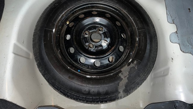 Second-hand 2016 Maruti Swift Dzire VXI for sale in Lucknow-21