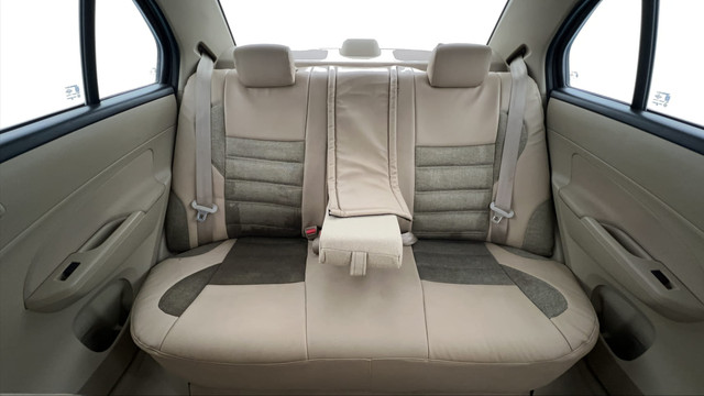 Second-hand 2016 Maruti Swift Dzire VXI for sale in Lucknow-28