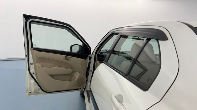 Second-hand 2016 Maruti Swift Dzire VXI for sale in Lucknow-30
