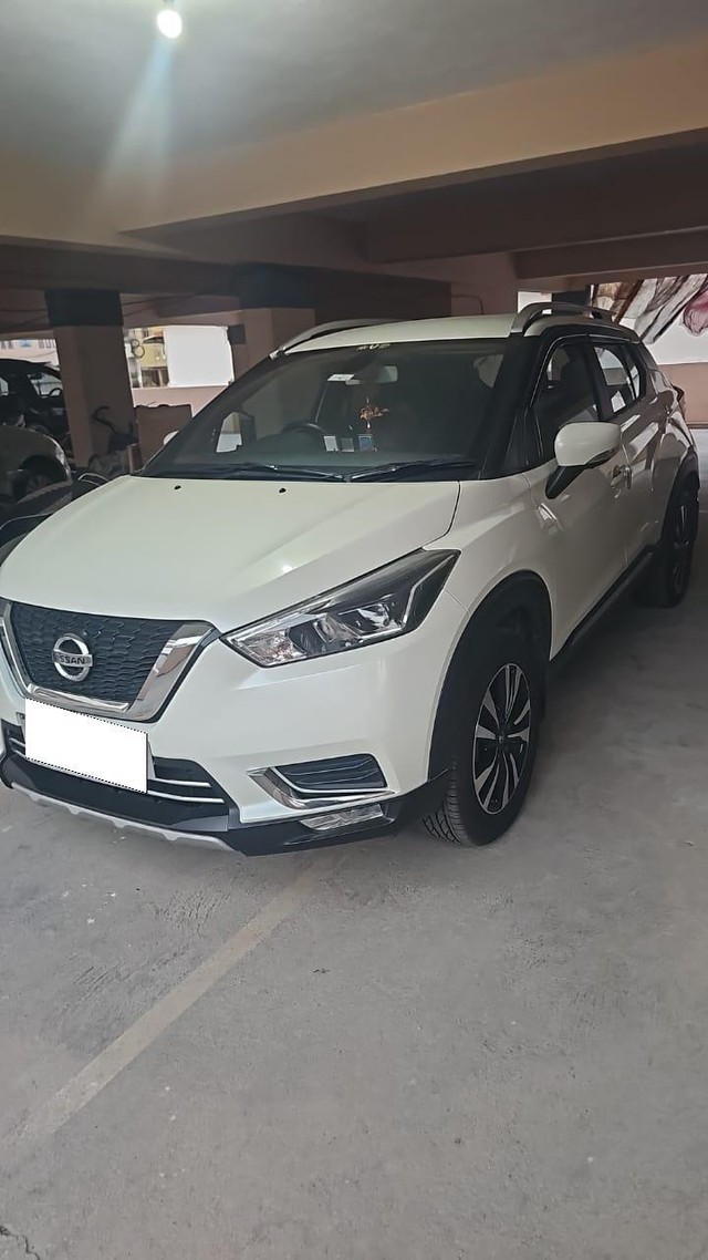 Second-hand 2019 Nissan Kicks XV Premium Option D for sale in Tirupati-8