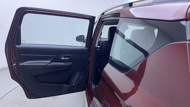 Second-hand 2020 Maruti XL6 Alpha AT for sale in Hyderabad-32