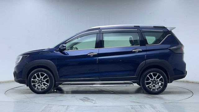 Second-hand 2023 Maruti XL6 Alpha AT for sale in Hyderabad-6