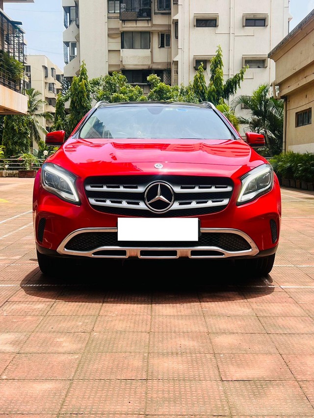 Second-hand 2018 Mercedes-Benz GLA Class 200 d Sport for sale in Thane-5