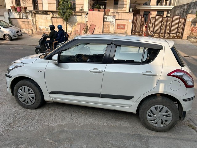Second-hand 2017 Maruti Suzuki Swift VXI for sale in Jaipur-7