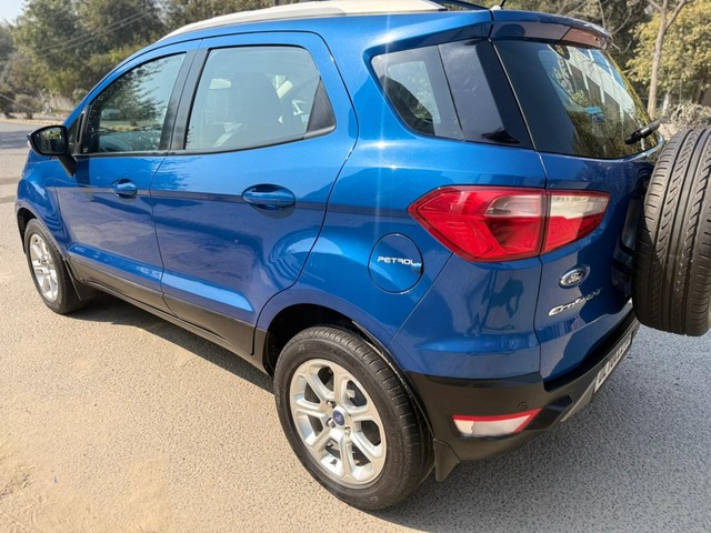 Second-hand 2018 Ford Ecosport 1.5 Petrol Titanium Plus AT BSIV for sale in New Delhi-2