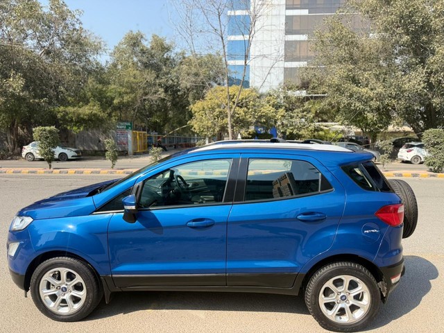 Second-hand 2018 Ford Ecosport 1.5 Petrol Titanium Plus AT BSIV for sale in New Delhi-3