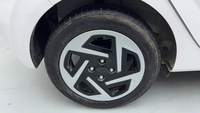 Second-hand 2024 Hyundai Grand i10 Nios Sportz for sale in Karnal-18