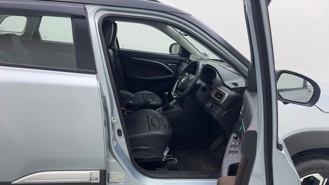 Second-hand 2023 Maruti Suzuki Vitara Brezza ZXI Plus Dual Tone for sale in Gurgaon-15