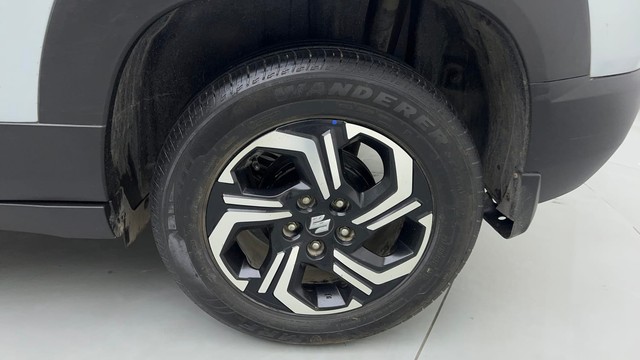 Second-hand 2023 Maruti Suzuki Vitara Brezza ZXI Plus Dual Tone for sale in Gurgaon-19