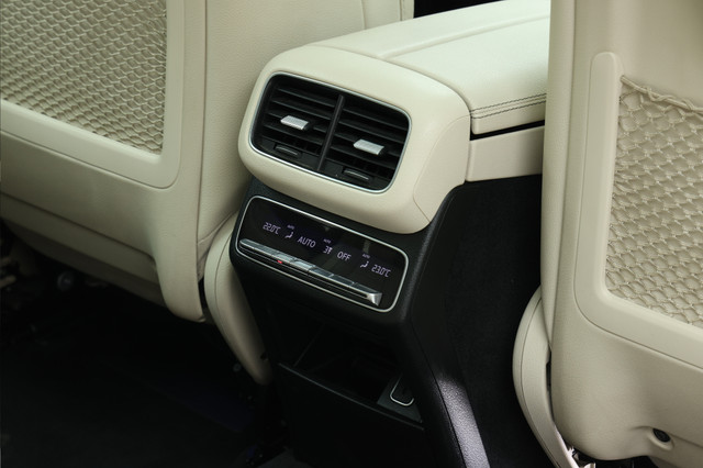 Second-hand 2022 Mercedes-Benz GLE 300d BSVI for sale in Gurgaon-7