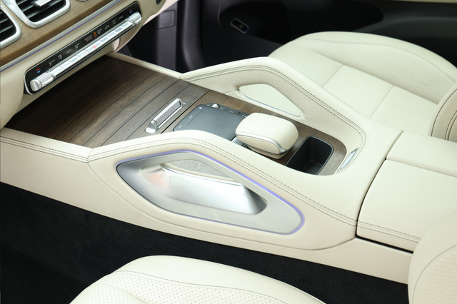 Second-hand 2022 Mercedes-Benz GLE 300d BSVI for sale in Gurgaon-12