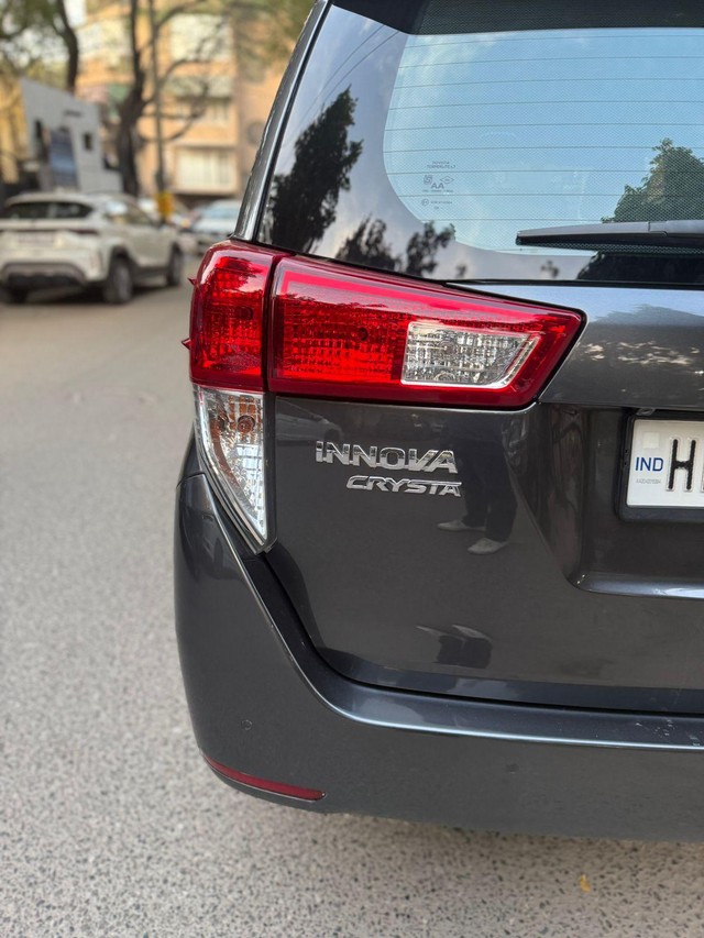 Second-hand 2021 Toyota Innova Crysta 2.4 GX 7 STR AT for sale in New Delhi-13