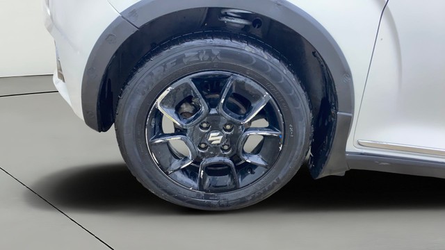 Second-hand 2017 Maruti Suzuki Ignis 1.2 Alpha BSIV for sale in Ahmedabad-30