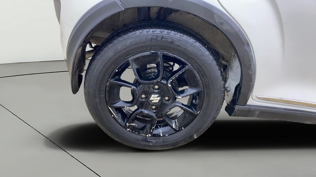 Second-hand 2017 Maruti Suzuki Ignis 1.2 Alpha BSIV for sale in Ahmedabad-28