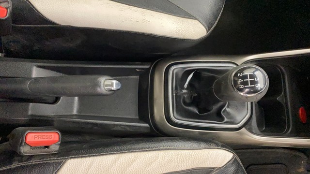 Second-hand 2017 Maruti Suzuki Ignis 1.2 Alpha BSIV for sale in Ahmedabad-23