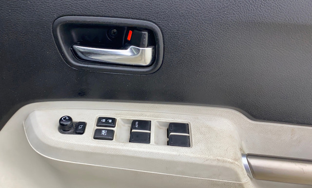 Second-hand 2017 Maruti Suzuki Ignis 1.2 Alpha BSIV for sale in Ahmedabad-4