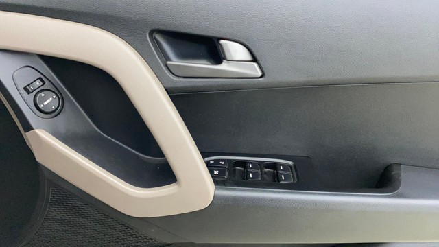 Second-hand 2015 Hyundai Creta 1.6 VTVT S for sale in Thane-17