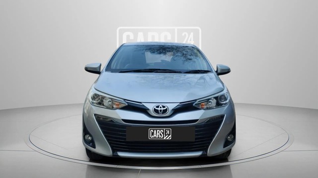 Second-hand 2018 Toyota Yaris VX CVT for sale in Ahmedabad-7