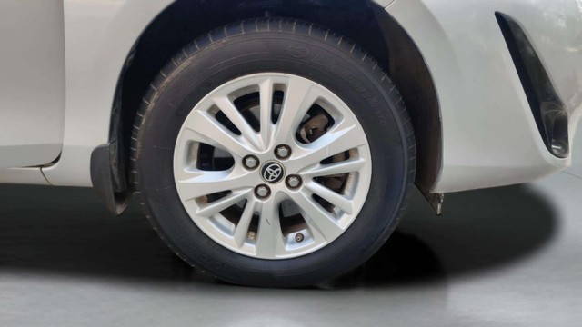 Second-hand 2018 Toyota Yaris VX CVT for sale in Ahmedabad-22