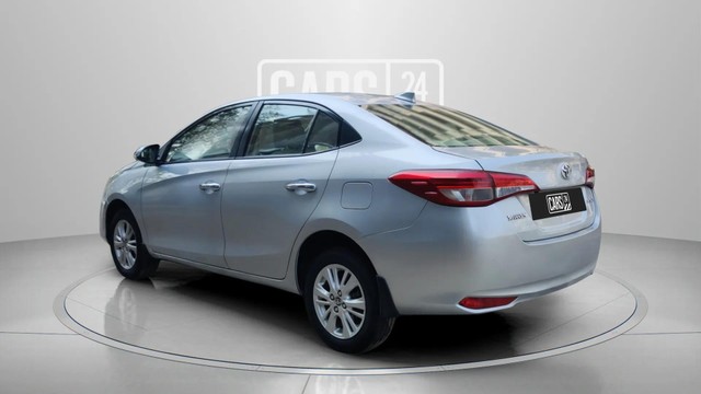 Second-hand 2018 Toyota Yaris VX CVT for sale in Ahmedabad-4