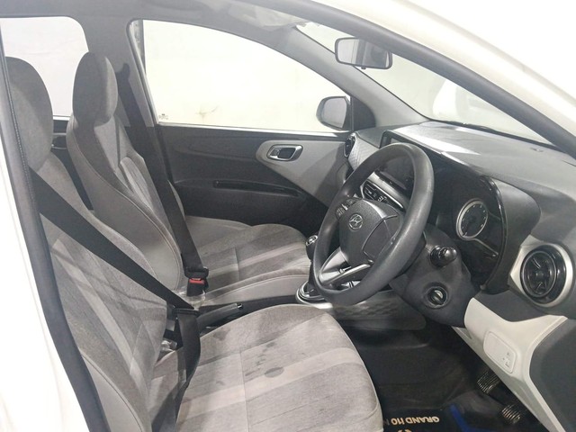Second-hand 2022 Hyundai Grand i10 1.2 Kappa Sportz BSIV for sale in Kochi-15